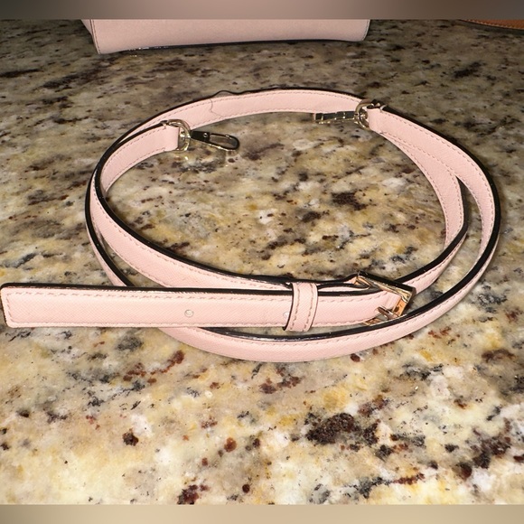 Kate Spade Purse. Lightly used. - Picture 7 of 12